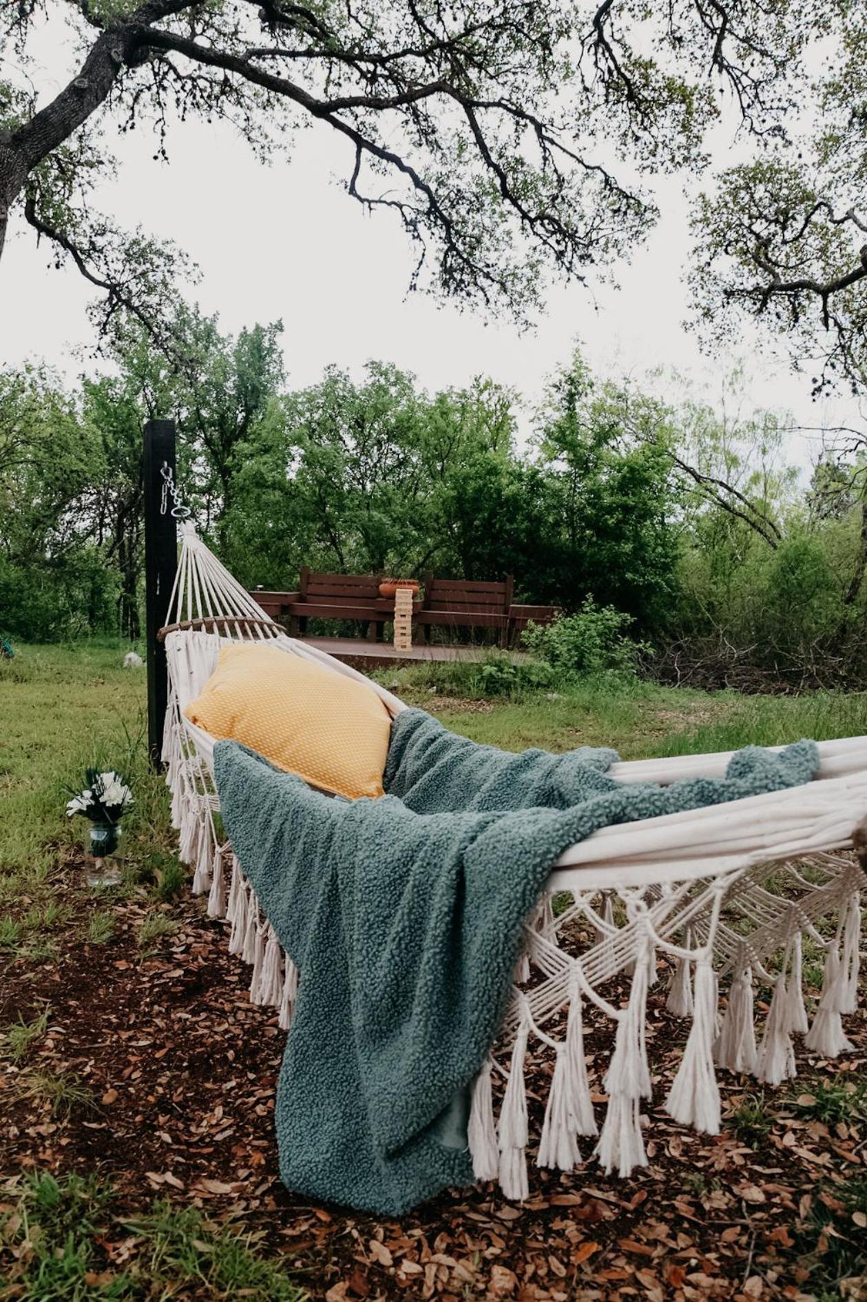 The Maverick: A-Frame W/ Hammock And Tree Top View New Braunfels Kültér fotó